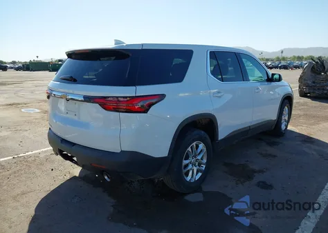 2022 Chevrolet Traverse Fwd Ls z USA, uszkodzony, nr VIN 1GNERFKWXNJ115097